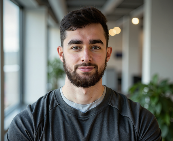 Mehmet Ozdemir - Full Stack Engineer